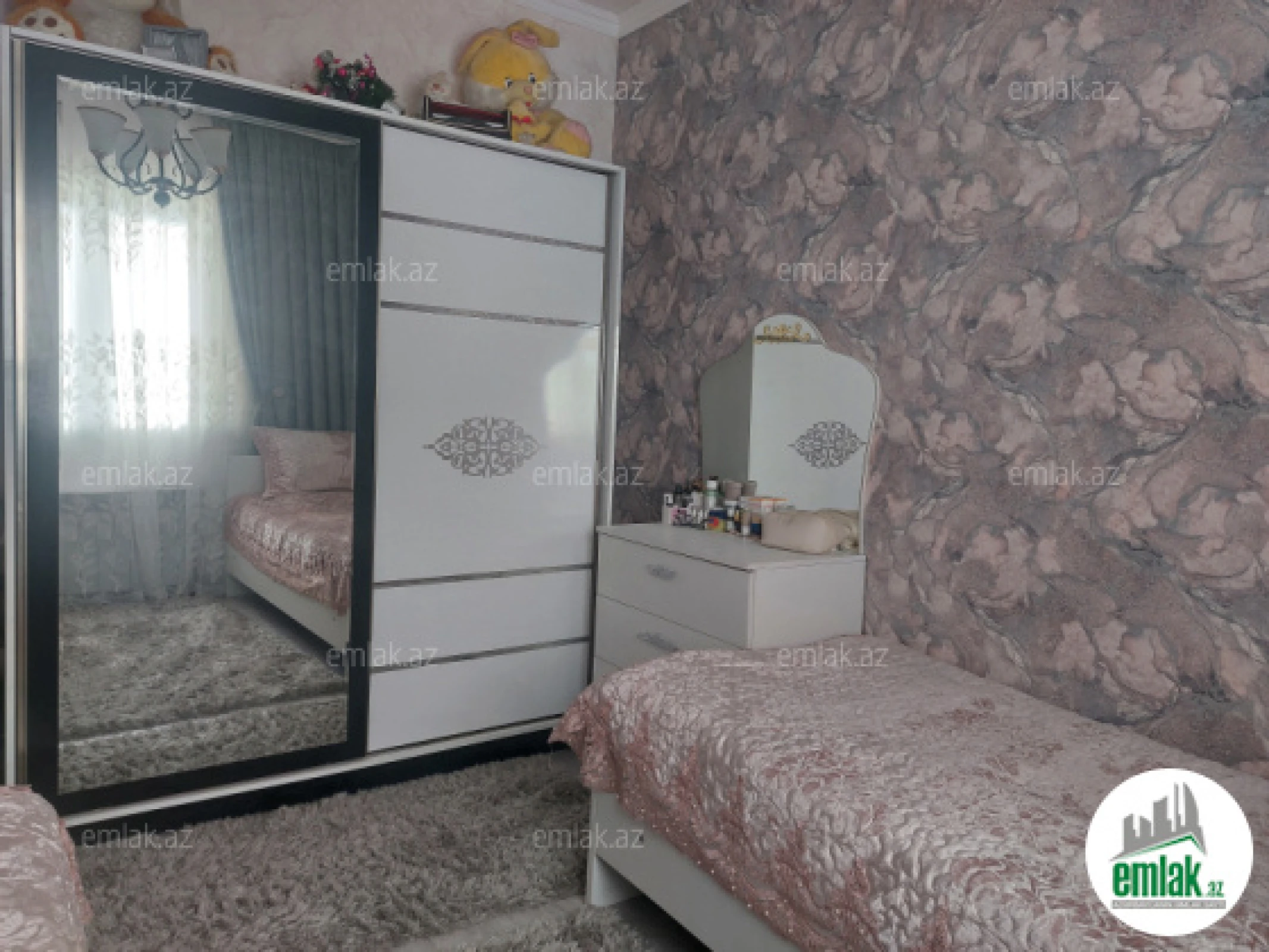 Satılır 4 otaqlı həyət evi 120 m²