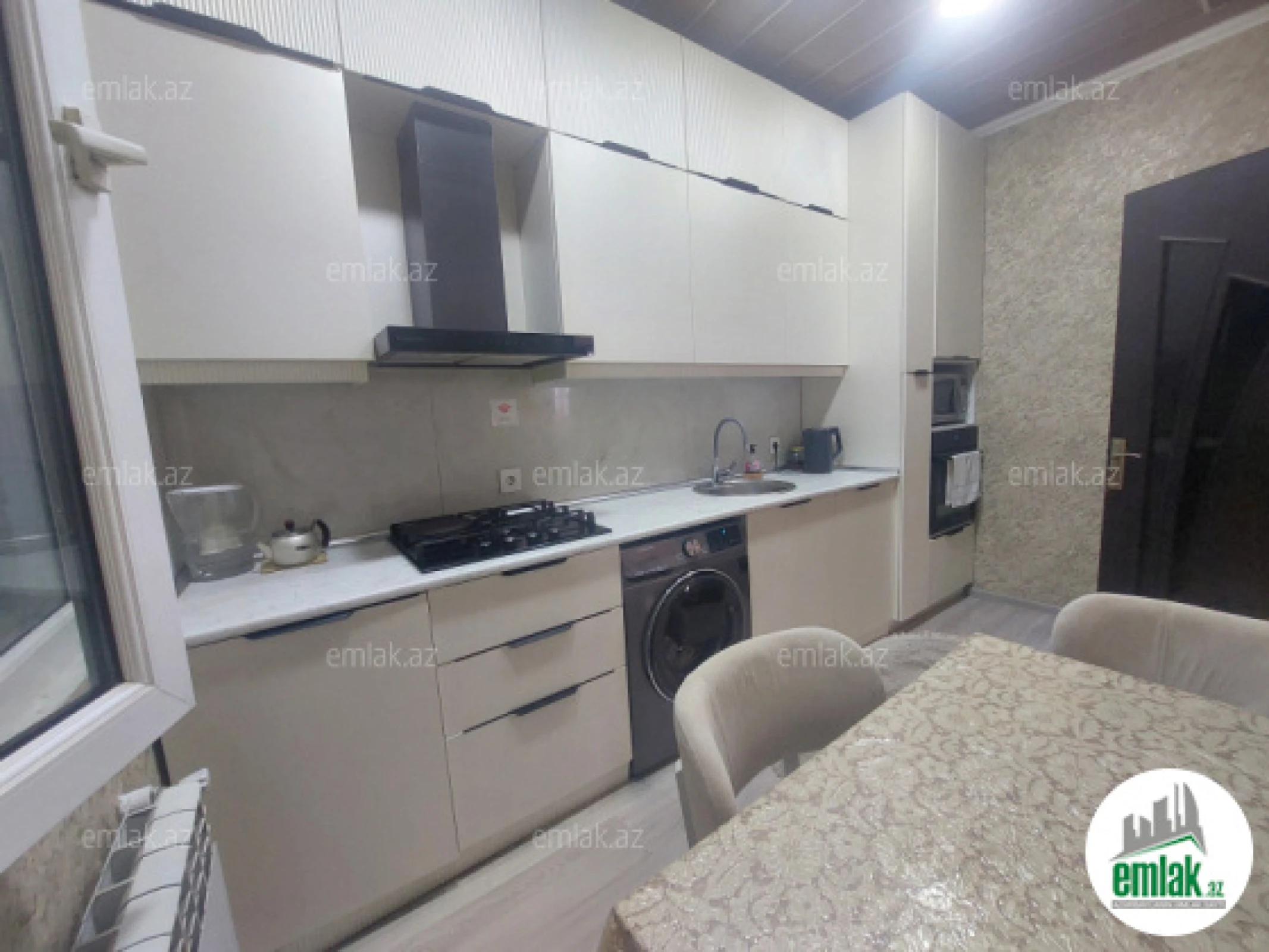 Satılır 4 otaqlı həyət evi 120 m²
