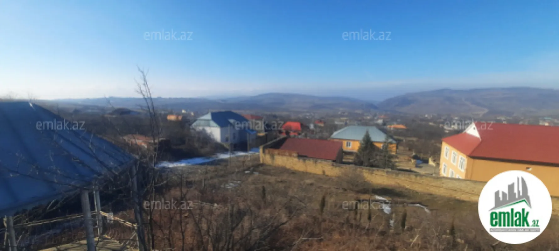 Satılır 5 otaqlı həyət evi 200 m²