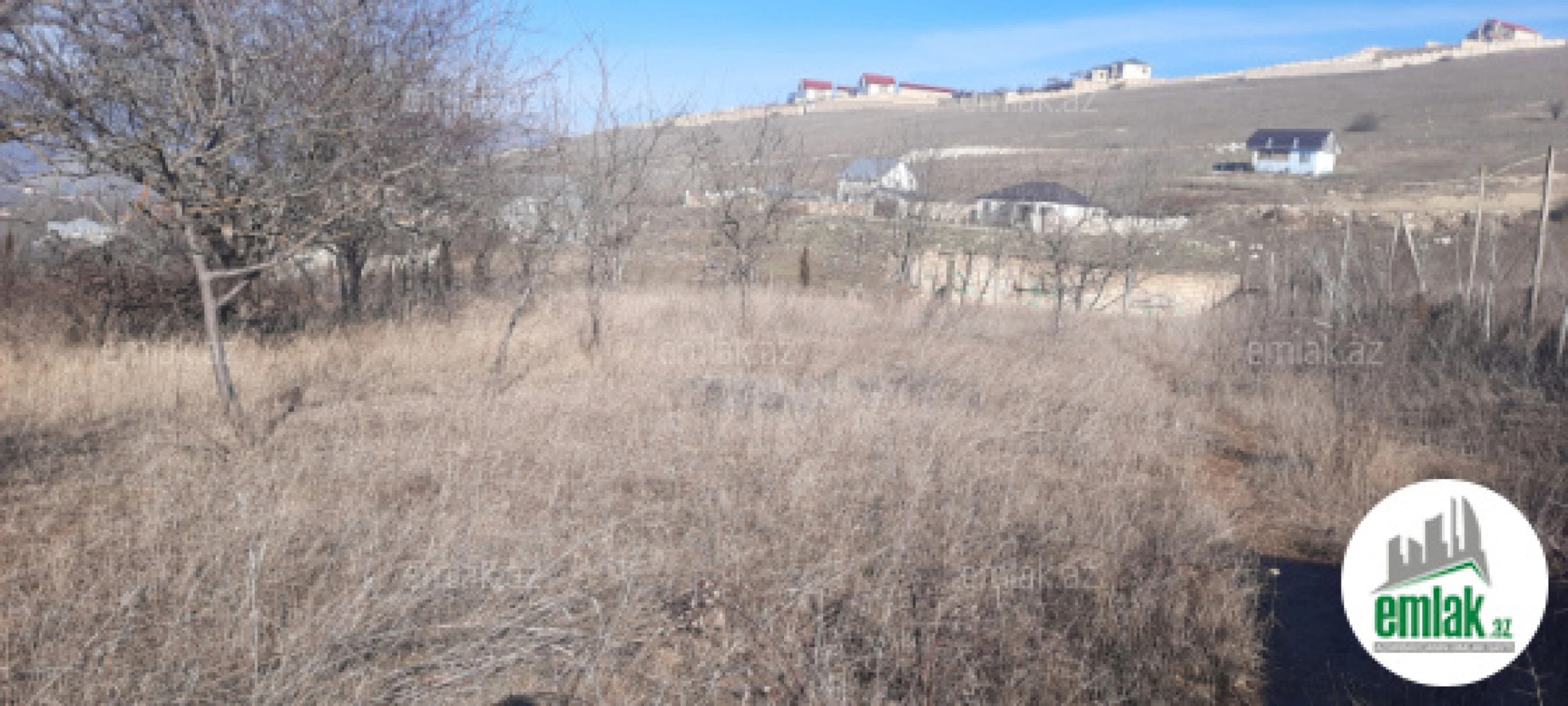 Satılır 5 otaqlı həyət evi 200 m²