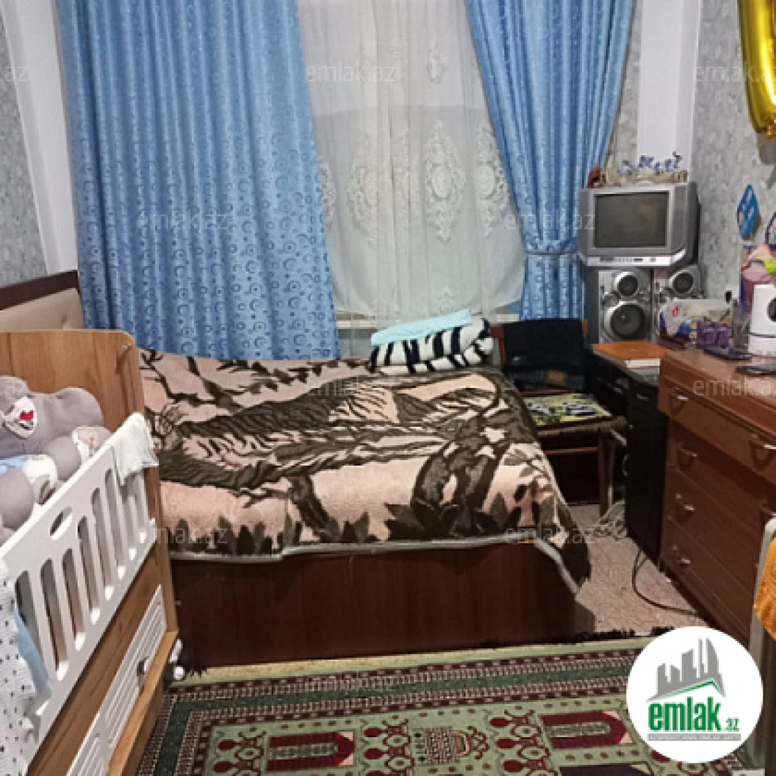 Satılır 4 otaqlı köhnə tikili 95 m²
