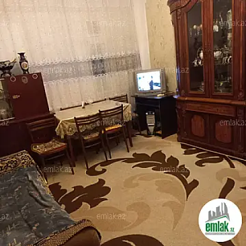 Satılır 4 otaqlı köhnə tikili 95 m² — Bakı 4 otaq 95.00 m²