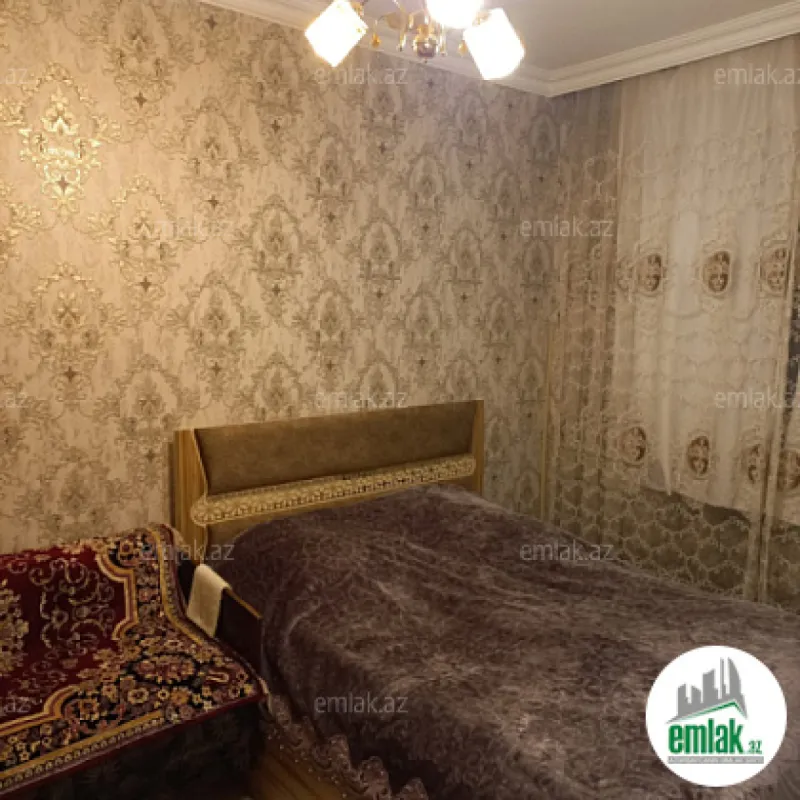 Satılır 4 otaqlı köhnə tikili 95 m²