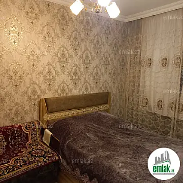 Satılır 4 otaqlı köhnə tikili 95 m²