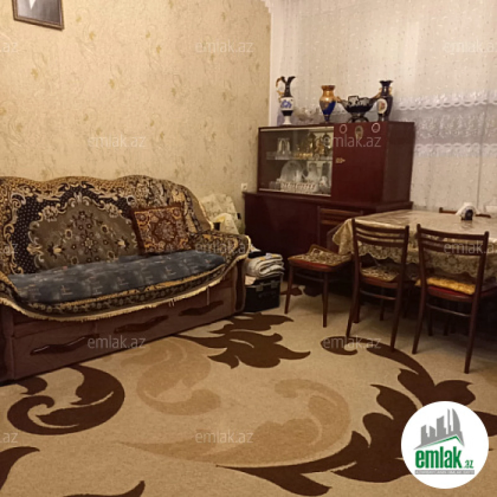 Satılır 4 otaqlı köhnə tikili 95 m²