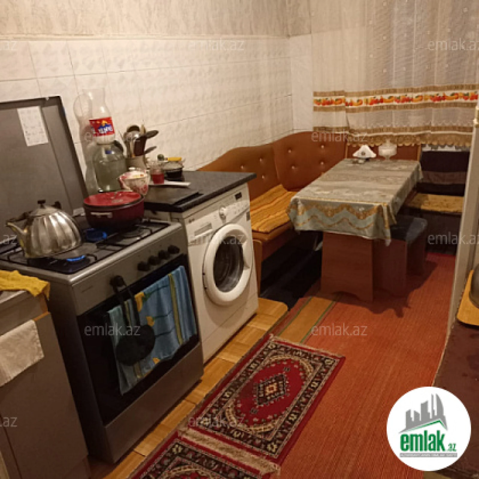 Satılır 4 otaqlı köhnə tikili 95 m²