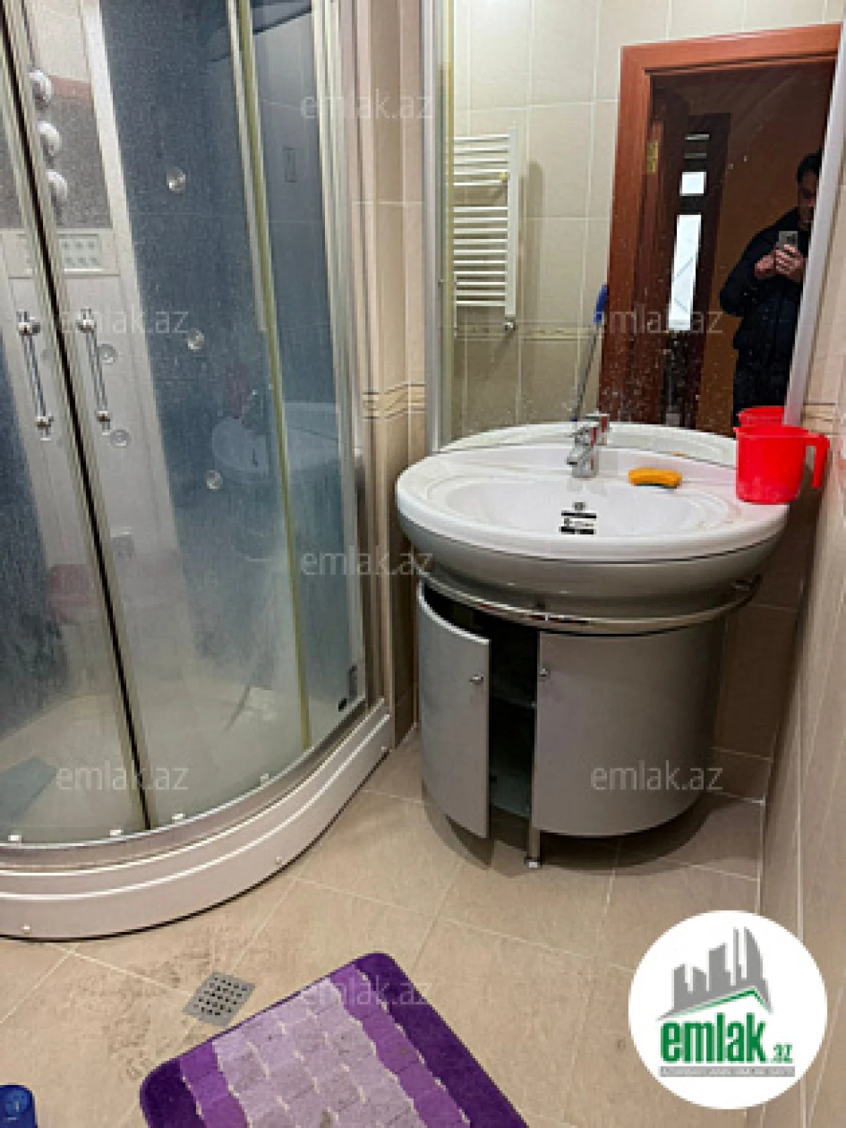 Satılır 2 otaqlı köhnə tikili 75 m²