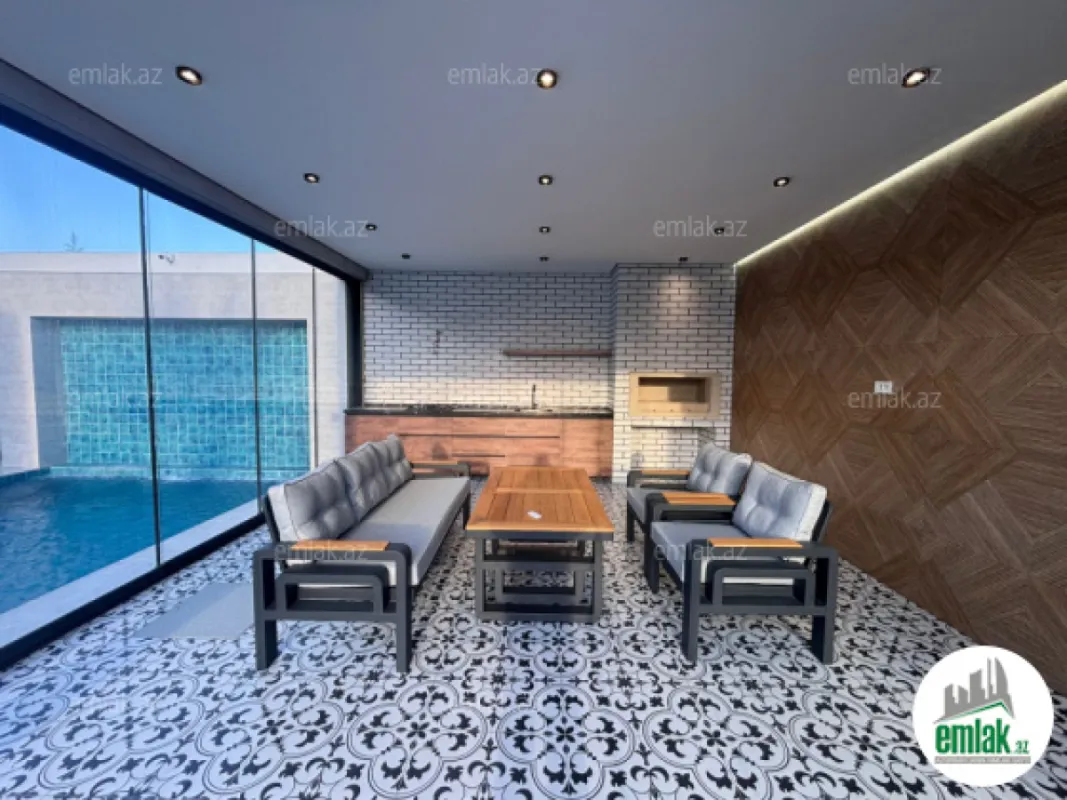 Satılır 5 otaqlı həyət evi 250 m²
