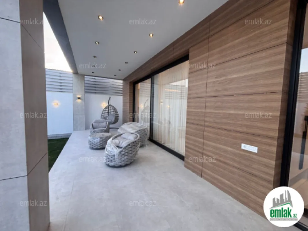 Satılır 5 otaqlı həyət evi 250 m²