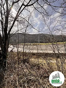 Satılır torpaq sahəsi 10 m²