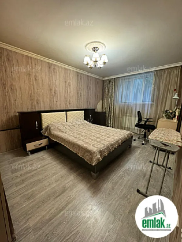 Satılır 6 otaqlı həyət evi 150 m²