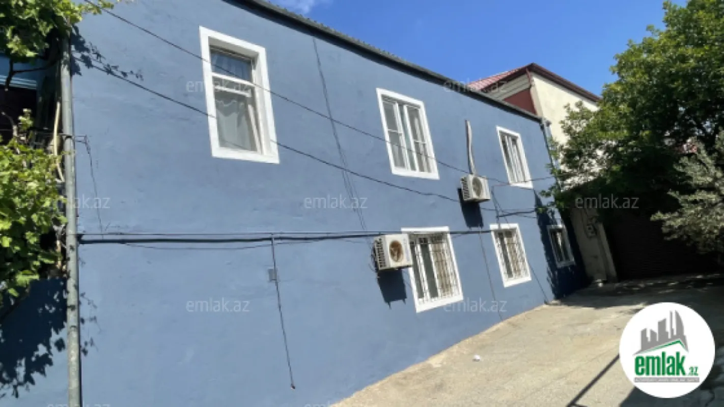 Satılır 6 otaqlı həyət evi 150 m²