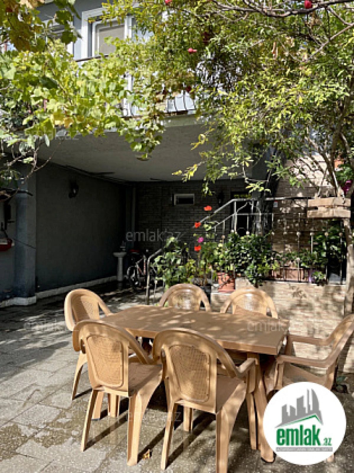 Satılır 6 otaqlı həyət evi 150 m²