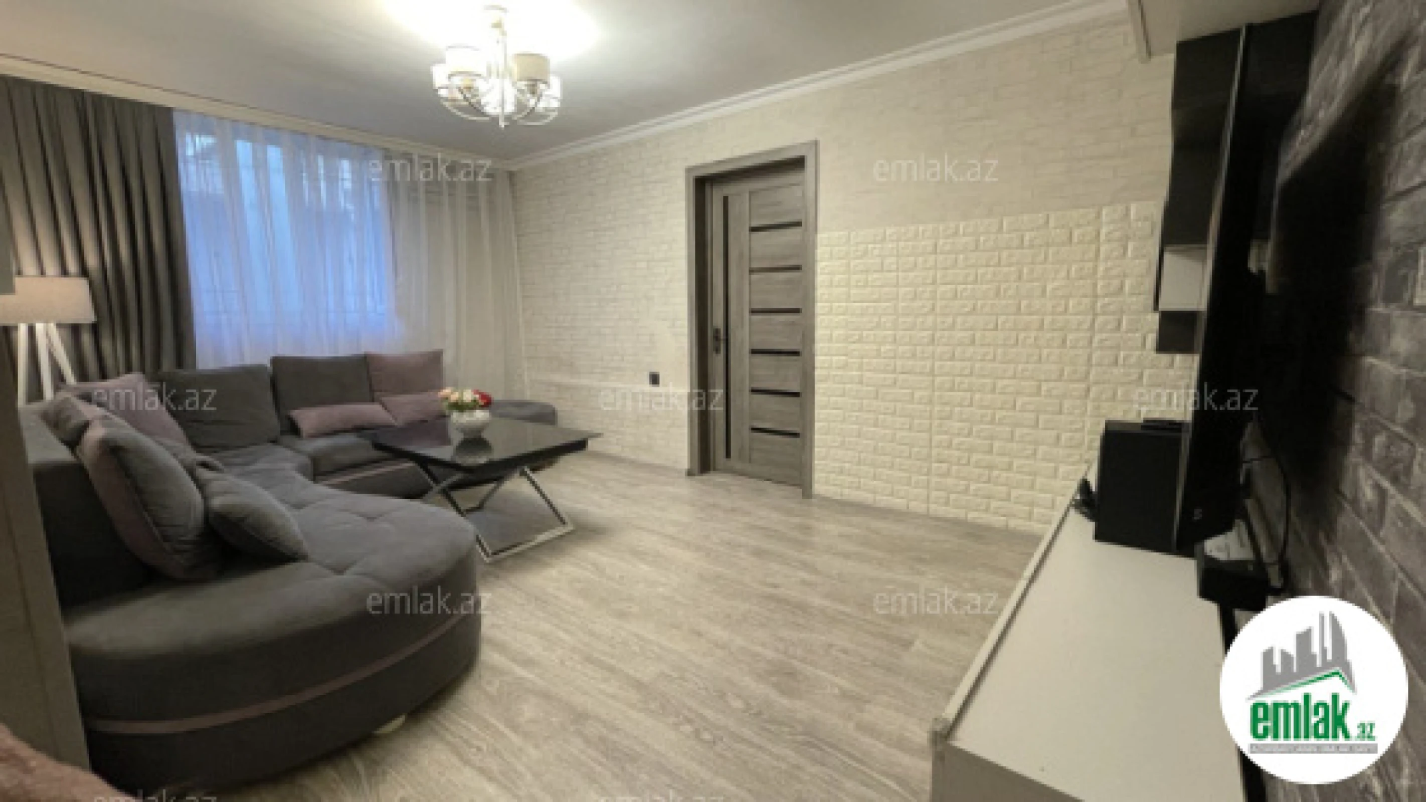 Satılır 6 otaqlı həyət evi 150 m²