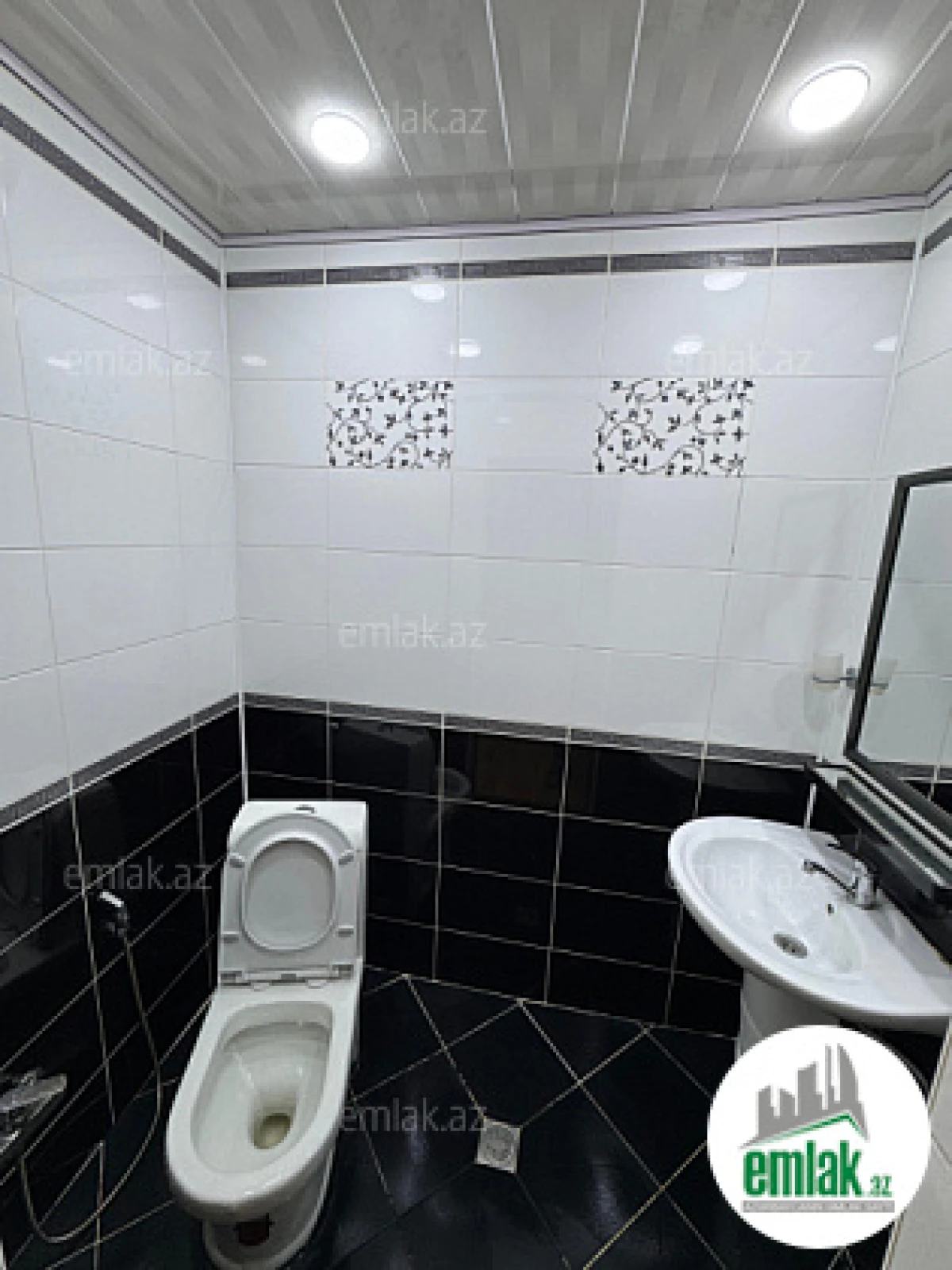 Satılır 3 otaqlı yeni tikili 100 m²