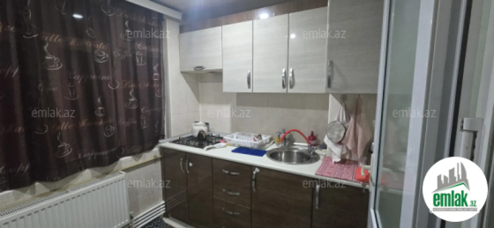 Satılır 4 otaqlı köhnə tikili 70 m²