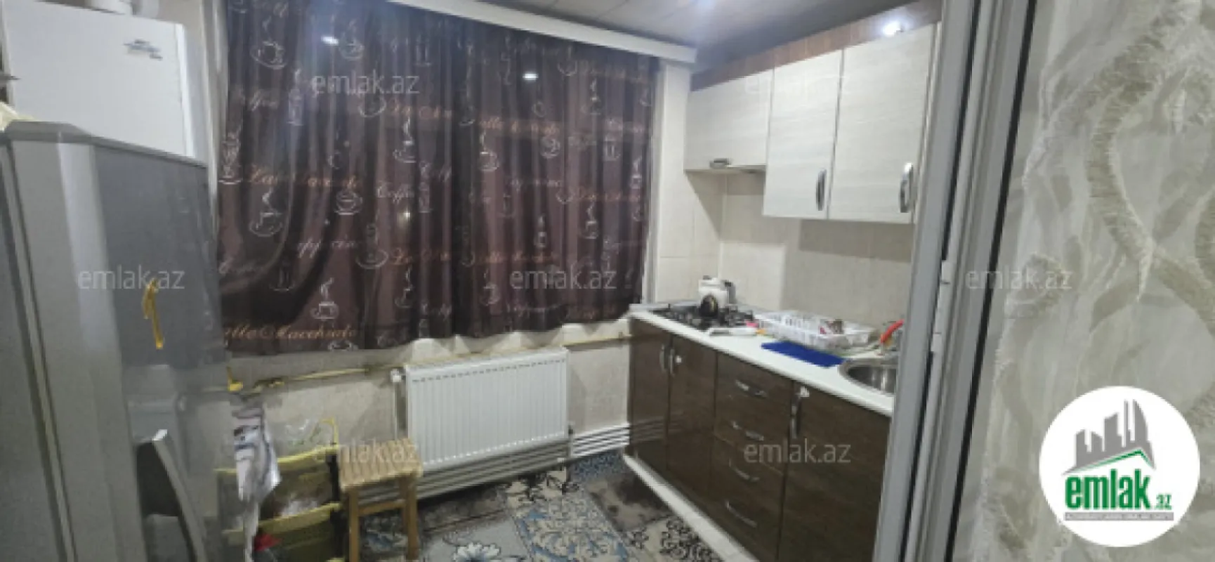 Satılır 4 otaqlı köhnə tikili 70 m²
