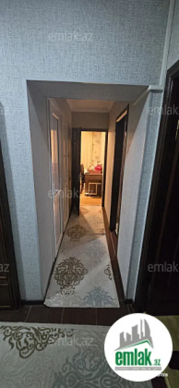 Satılır 4 otaqlı köhnə tikili 70 m²