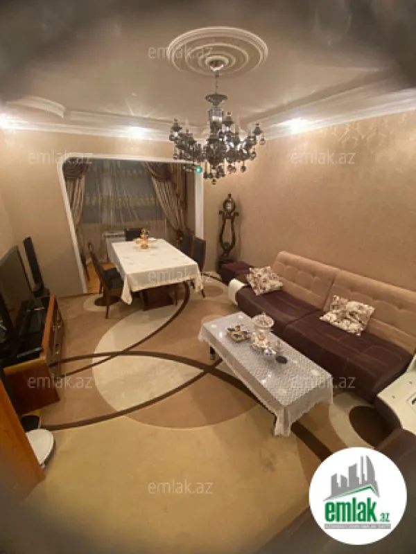 Satılır 4 otaqlı köhnə tikili 95 m²