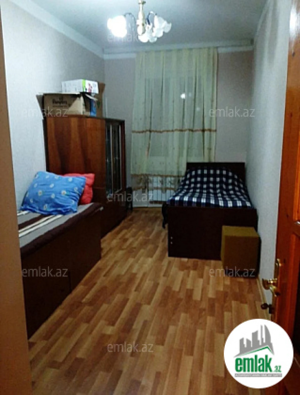 Satılır 3 otaqlı köhnə tikili 55 m²