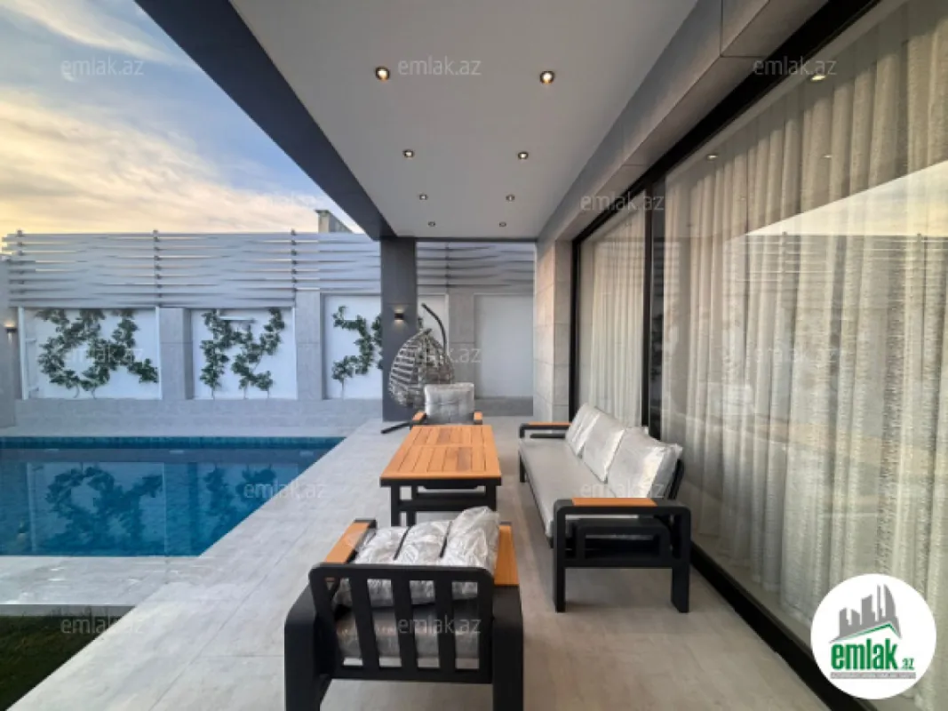 Satılır 5 otaqlı həyət evi 250 m²
