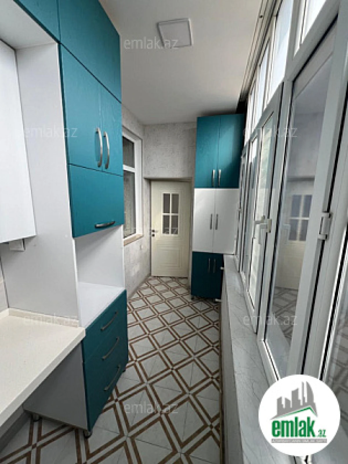 Satılır 3 otaqlı yeni tikili 78 m²