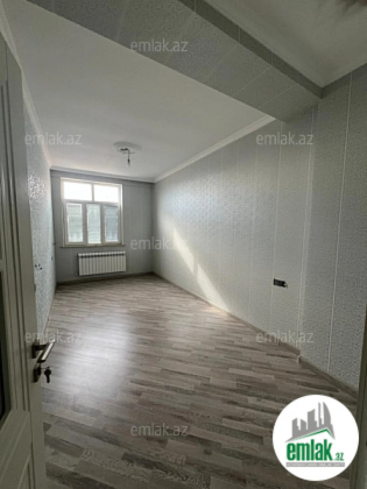 Satılır 3 otaqlı yeni tikili 78 m²