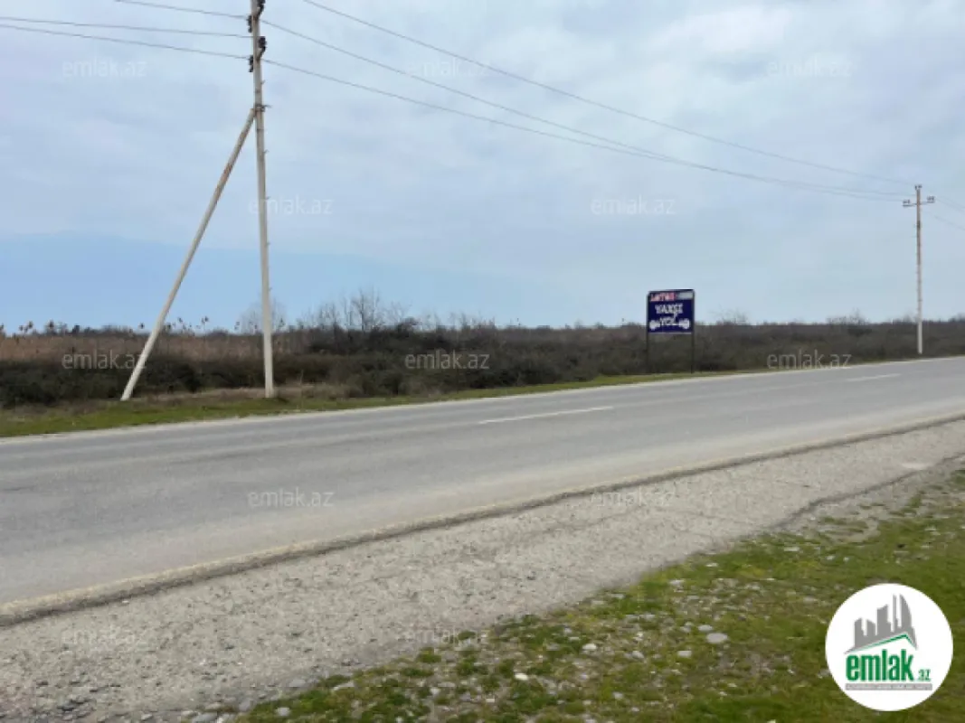 Satılır torpaq sahəsi 12 m²