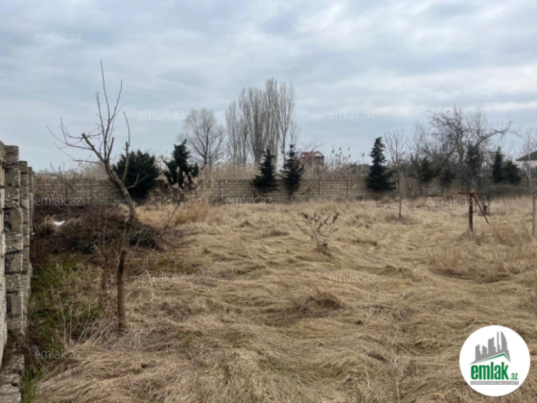 Satılır torpaq sahəsi 12 m²