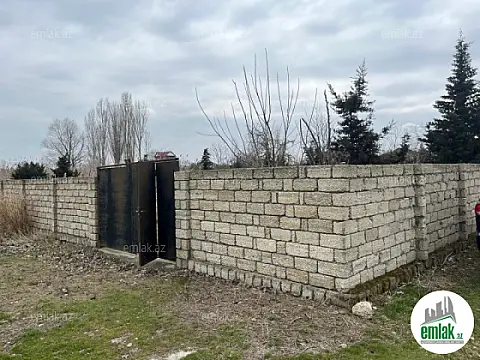 Satılır torpaq sahəsi 12 m²