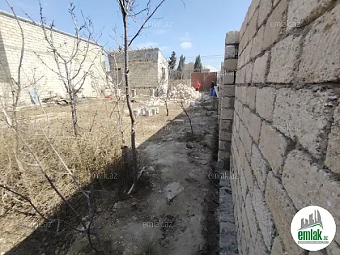 Satılır 1 otaqlı həyət evi 26 m²