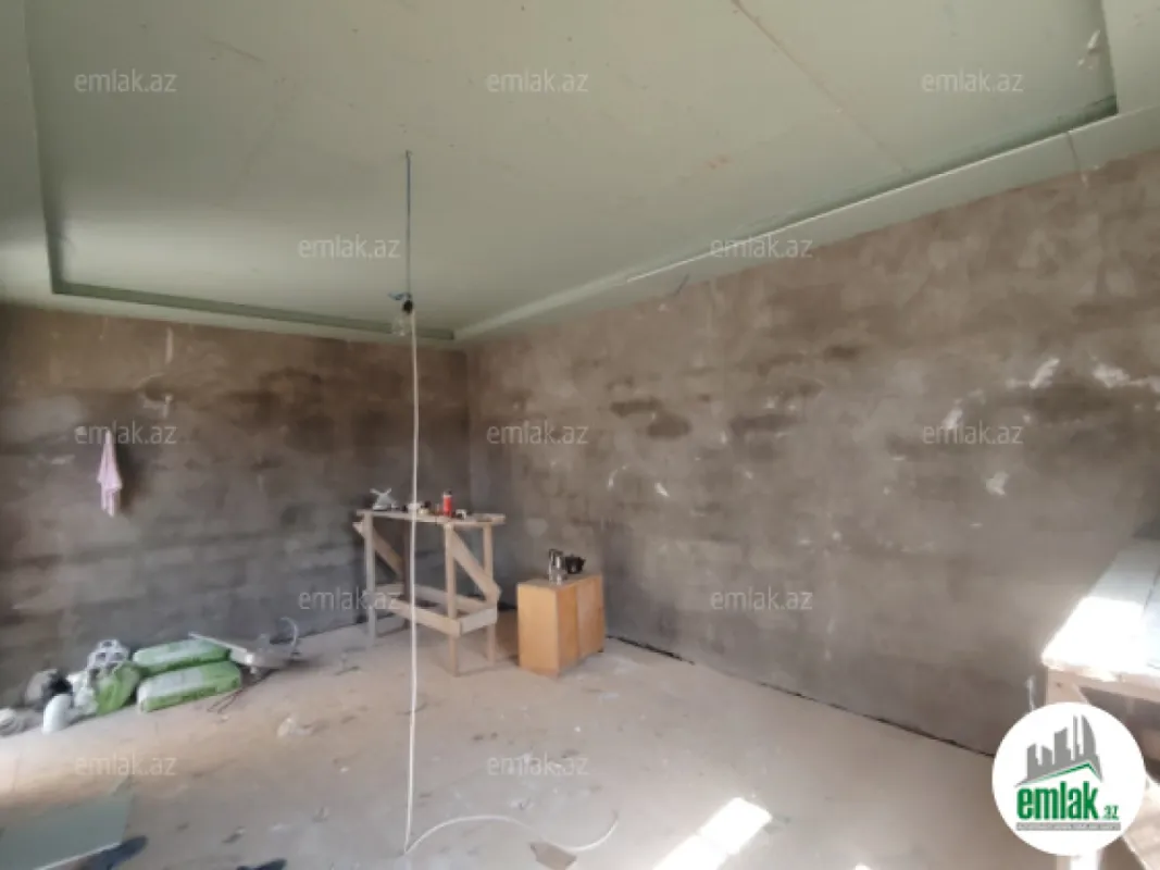 Satılır 1 otaqlı həyət evi 26 m²