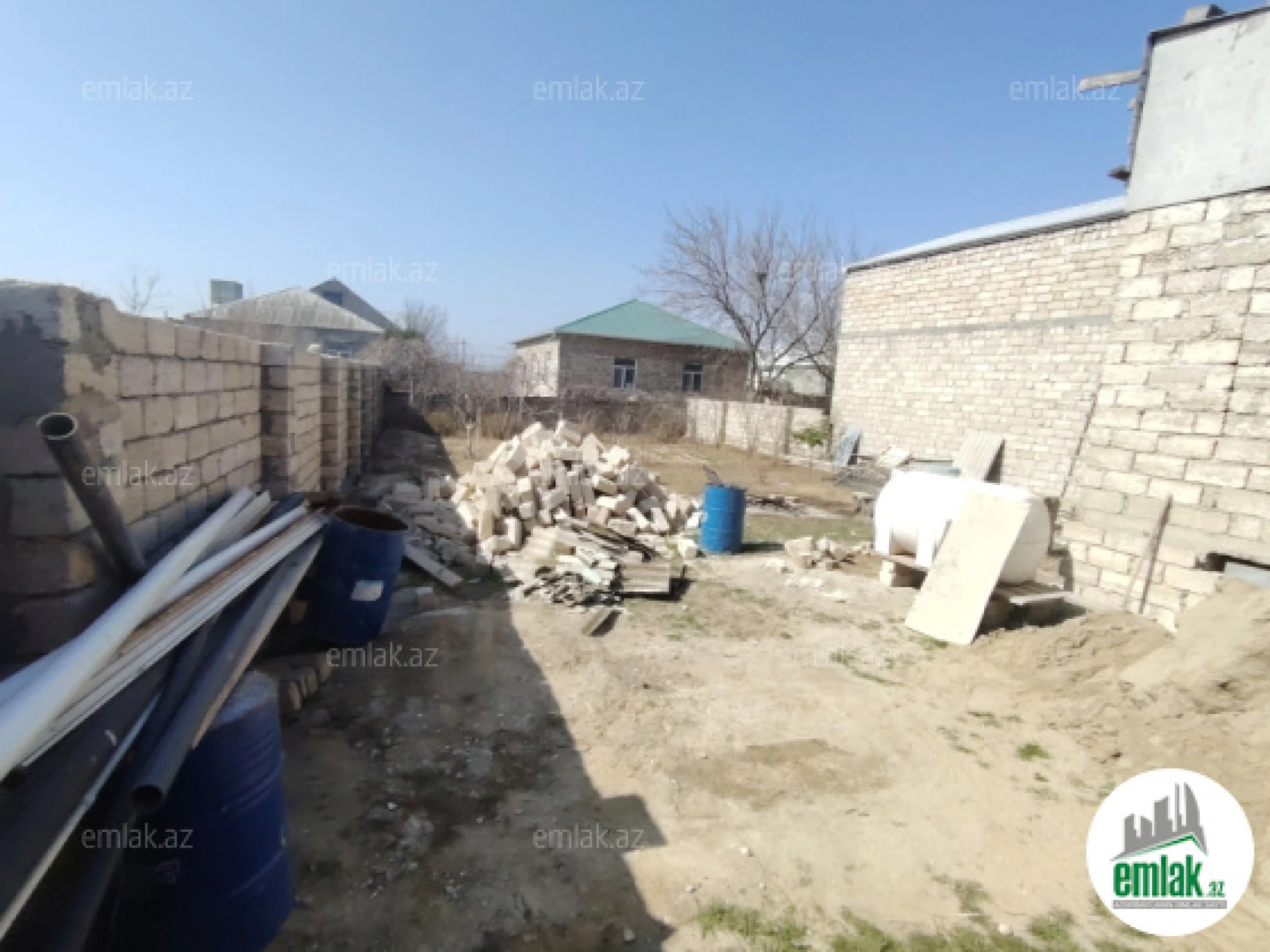 Satılır 1 otaqlı həyət evi 26 m²