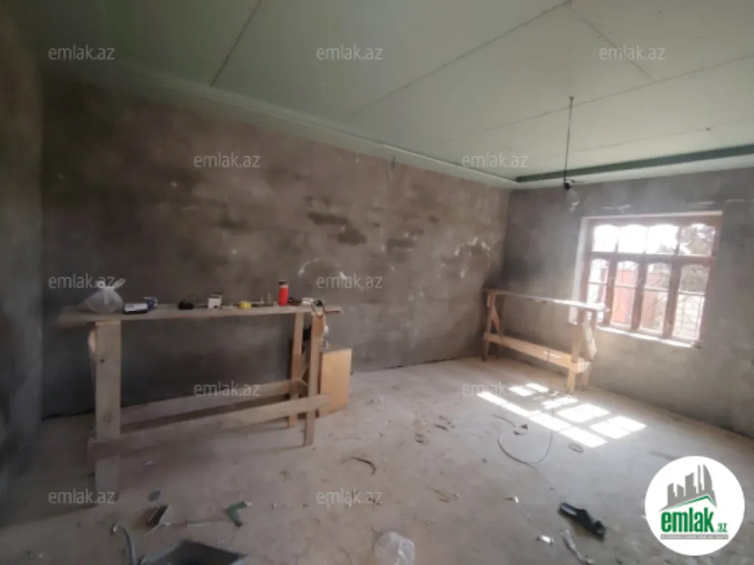 Satılır 1 otaqlı həyət evi 26 m²