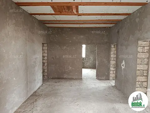 Satılır 4 otaqlı mənzil 390 m²