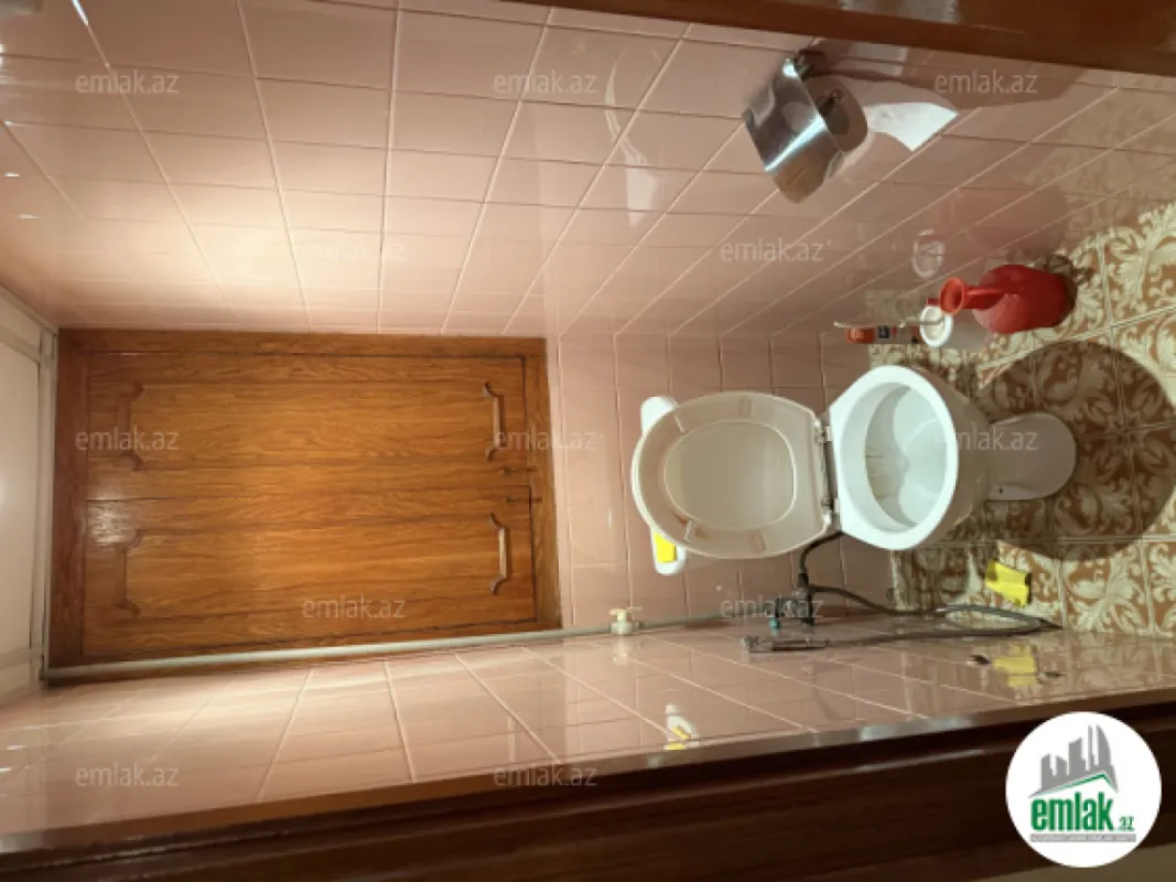 Satılır 3 otaqlı köhnə tikili 66 m²