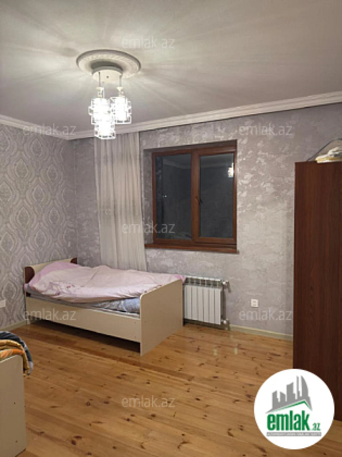 Satılır 5 otaqlı həyət evi 165 m²