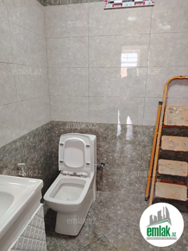 Satılır 3 otaqlı həyət evi 100 m²