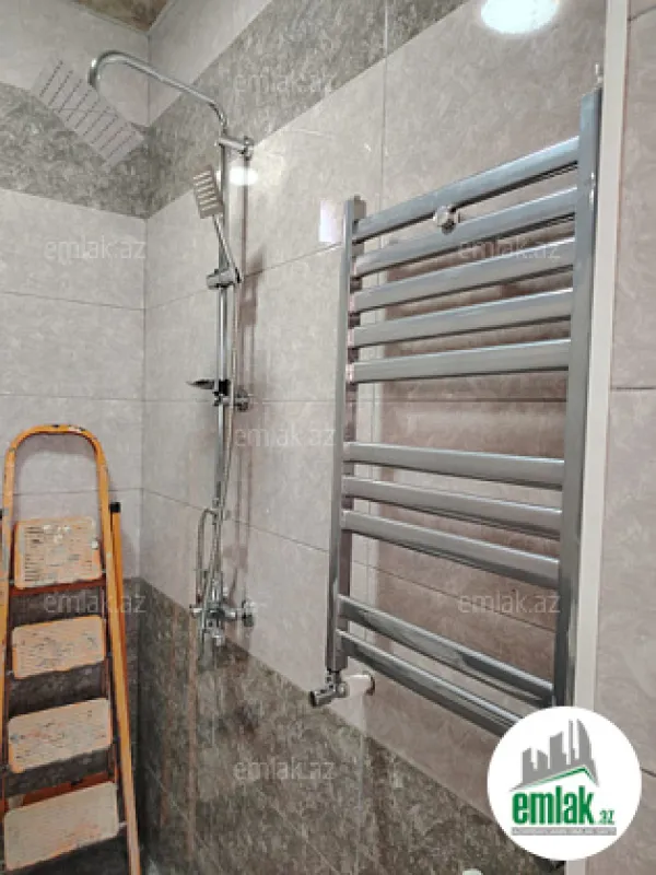 Satılır 3 otaqlı həyət evi 100 m²