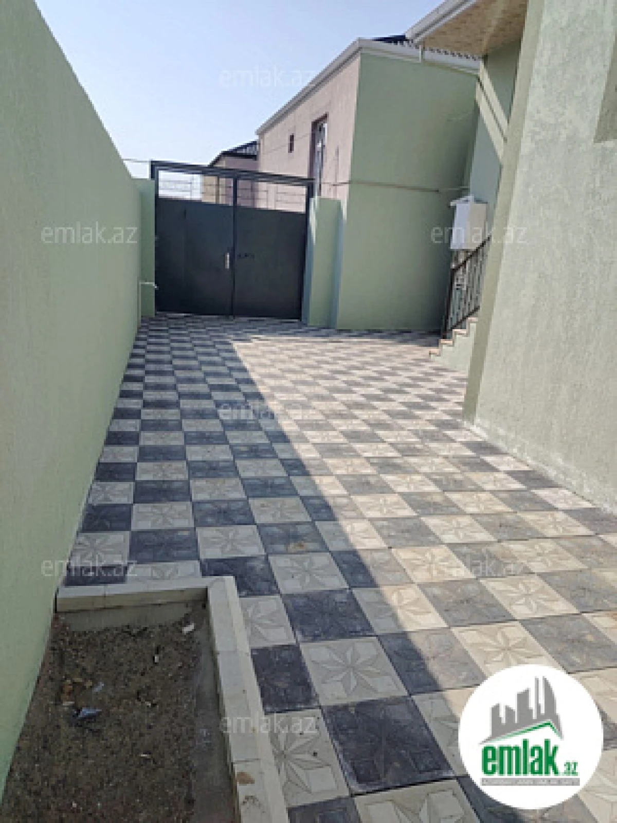 Satılır 3 otaqlı həyət evi 100 m²