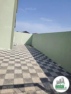 Satılır 3 otaqlı həyət evi 100 m²