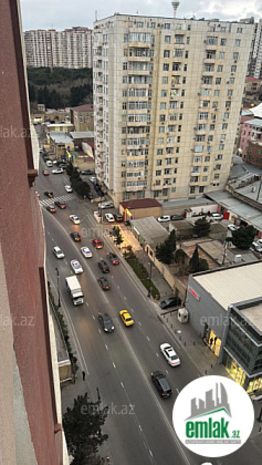 Satılır 3 otaqlı yeni tikili 100 m²