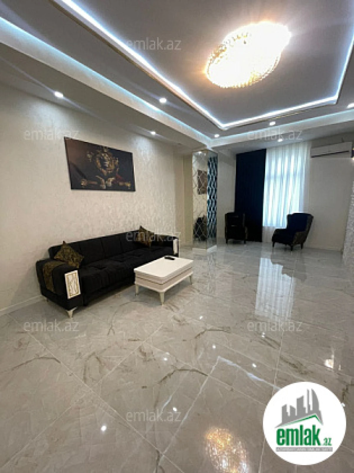 Satılır 3 otaqlı yeni tikili 100 m²