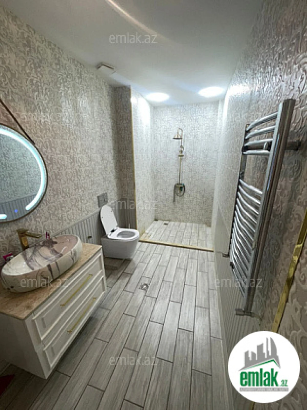 Satılır 3 otaqlı yeni tikili 100 m²