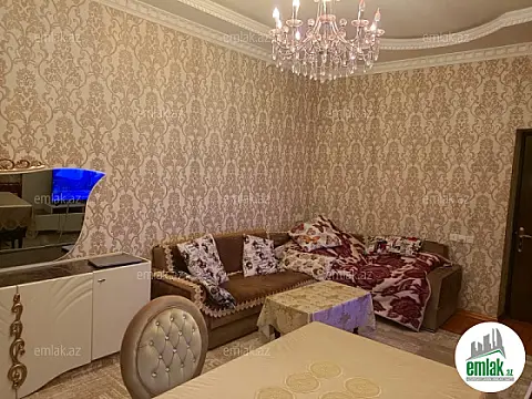 Satılır 3 otaqlı köhnə tikili 70 m²