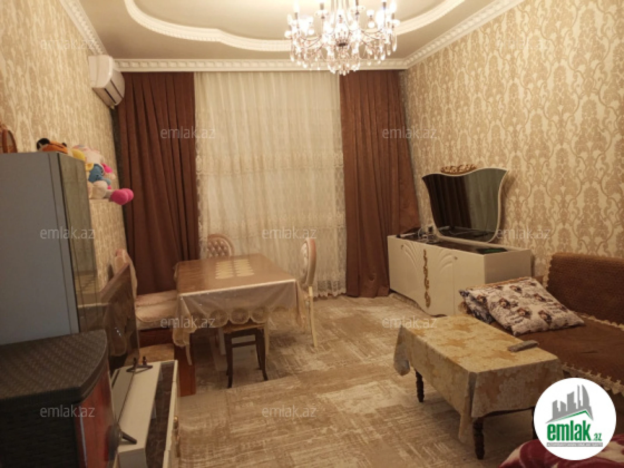 Satılır 3 otaqlı köhnə tikili 70 m²