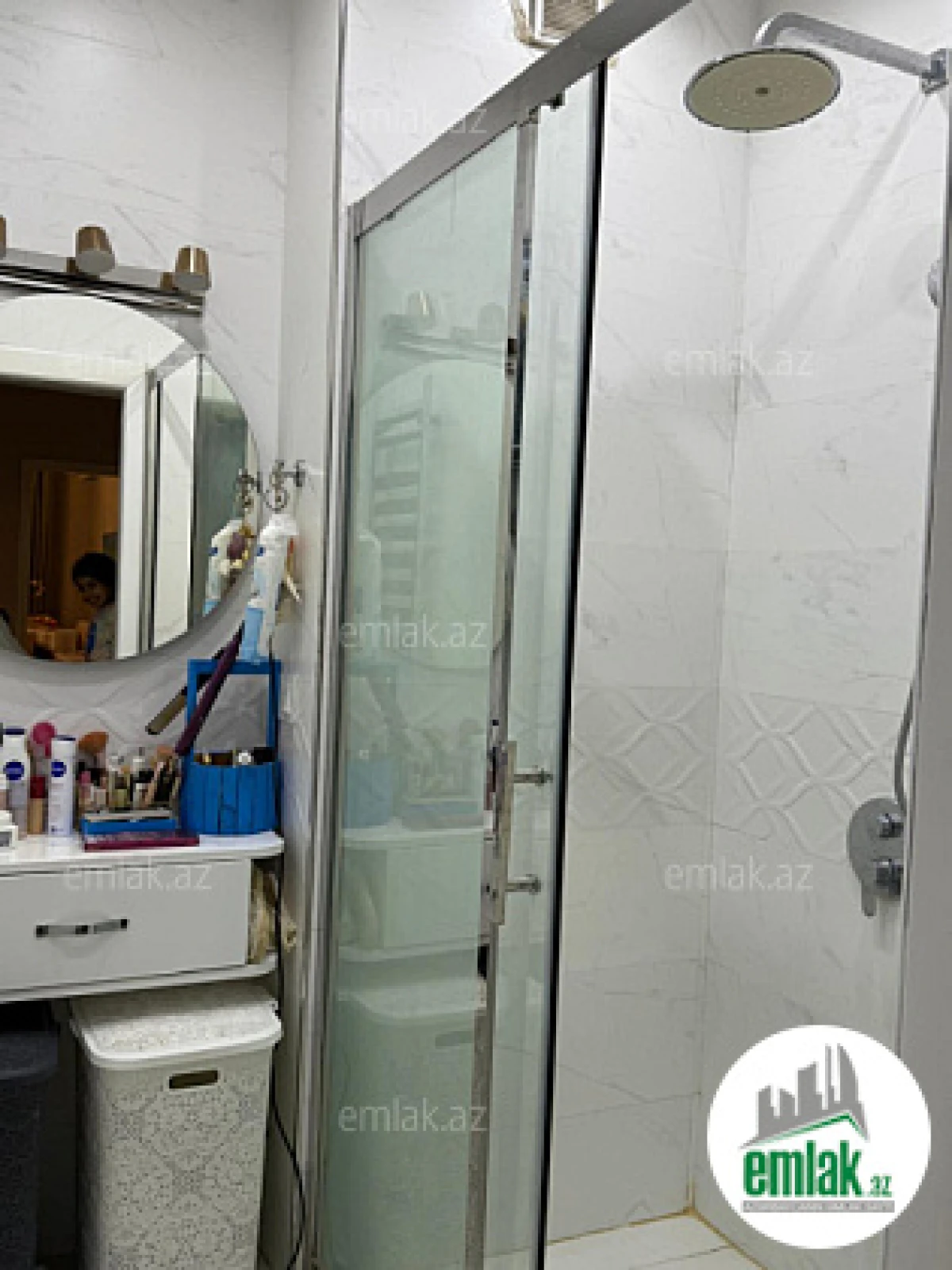 Satılır 3 otaqlı yeni tikili 70 m²