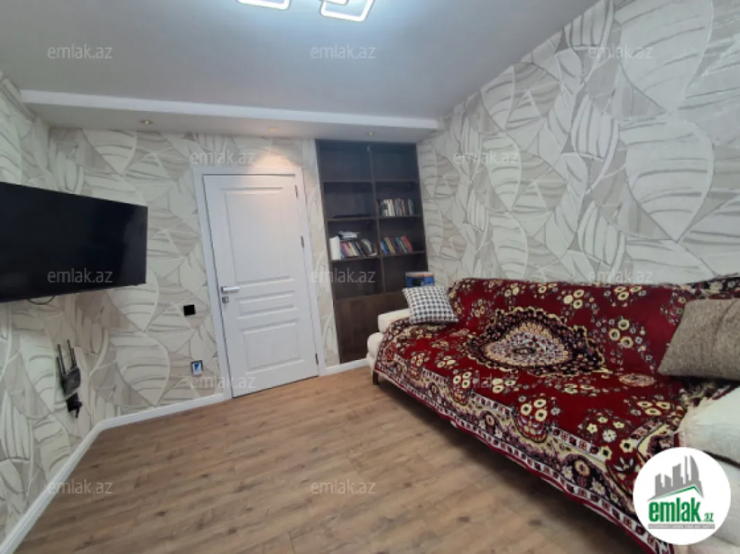Satılır 2 otaqlı köhnə tikili 55 m²