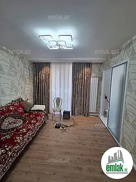 Satılır 2 otaqlı köhnə tikili 55 m²