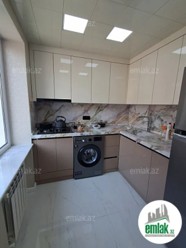 Satılır 2 otaqlı köhnə tikili 55 m²